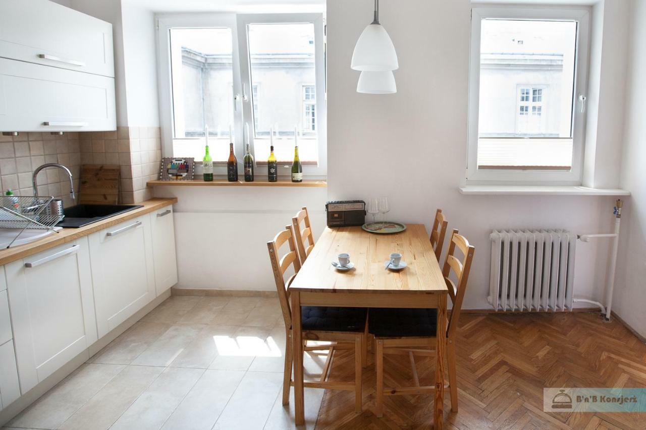 דירות Warsaw Concierge Bracka Retro Flat מראה חיצוני תמונה